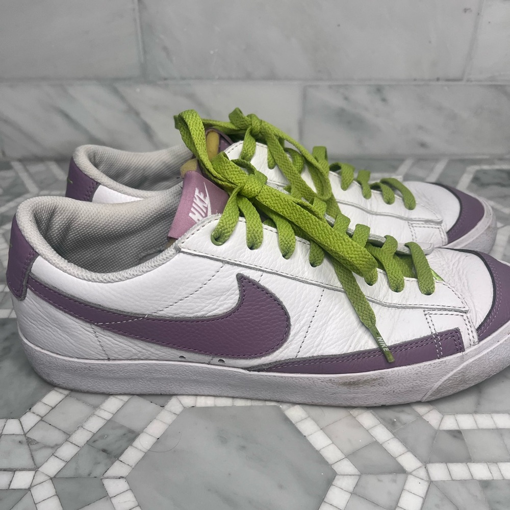 Nike White and Purple Men's Sneakers